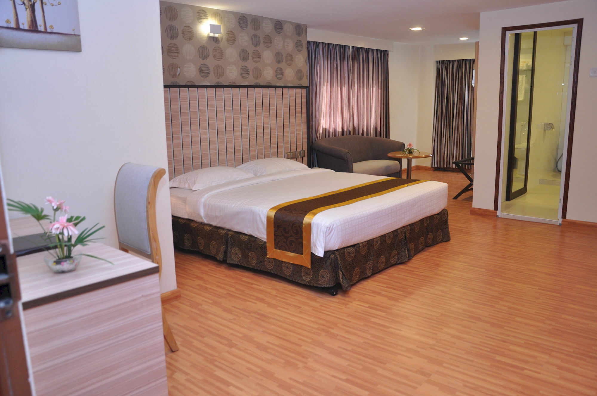 Uptown Hotel Γιανγκόν Εξωτερικό φωτογραφία