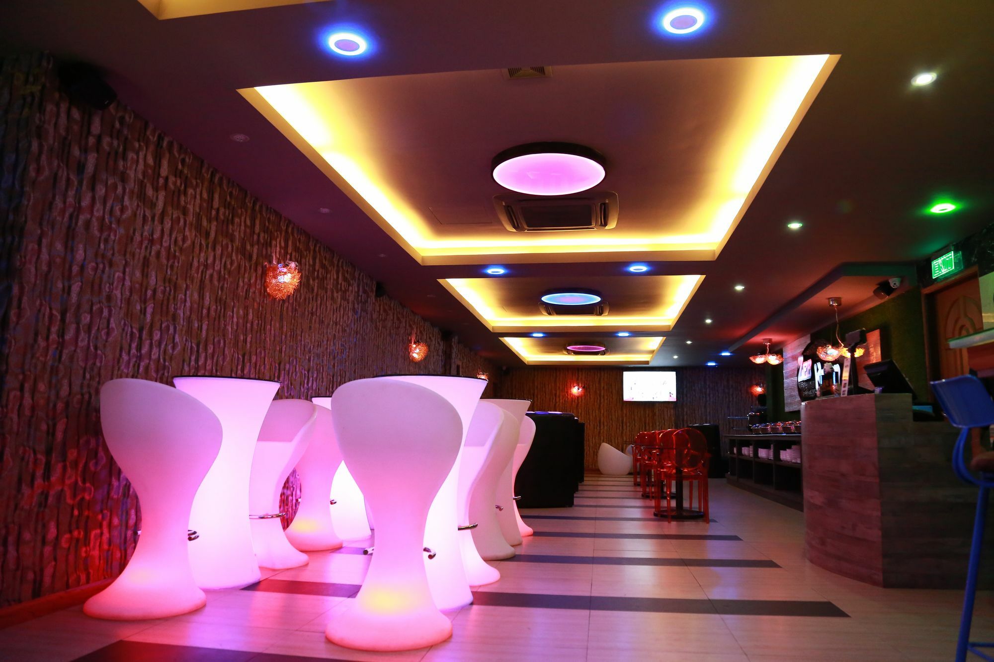 Uptown Hotel Γιανγκόν Εξωτερικό φωτογραφία