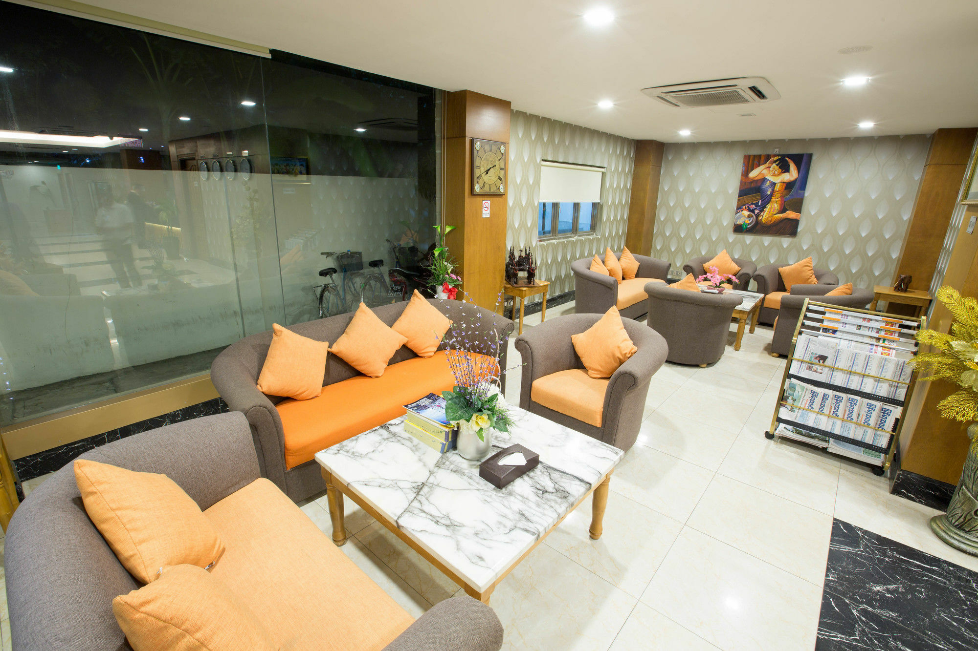 Uptown Hotel Γιανγκόν Εξωτερικό φωτογραφία
